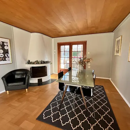 Rum i privatbostad Big In Charming In 5 *